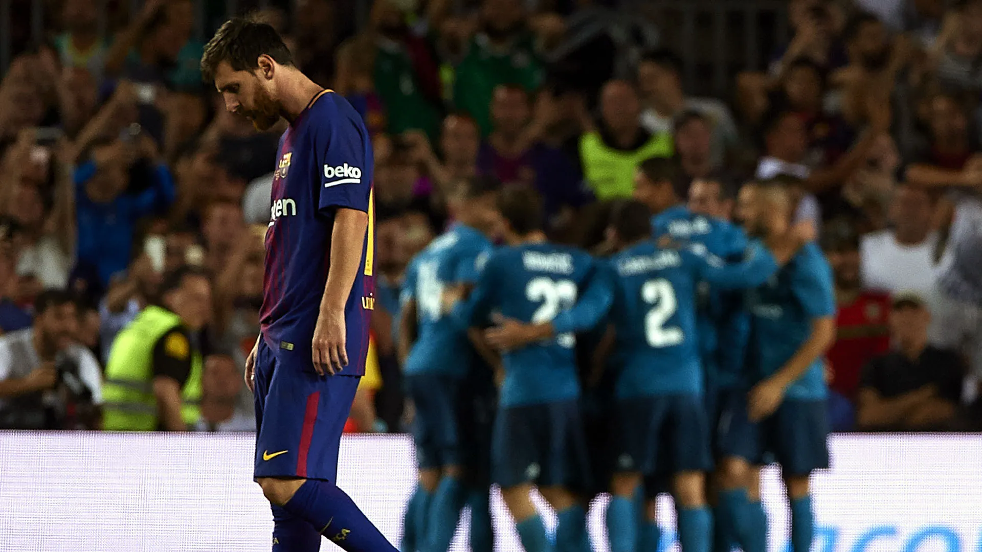 O que mais preocupa o Barcelona n&atilde;o &eacute; a derrota, mas a dist&acirc;ncia para um Real Madrid melhor