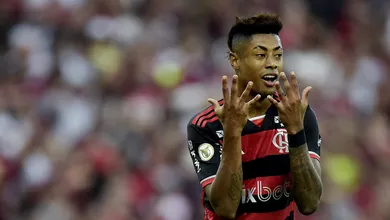 Vit&oacute;rias emocionantes do Flamengo mascaram falta de efici&ecirc;ncia no ataque