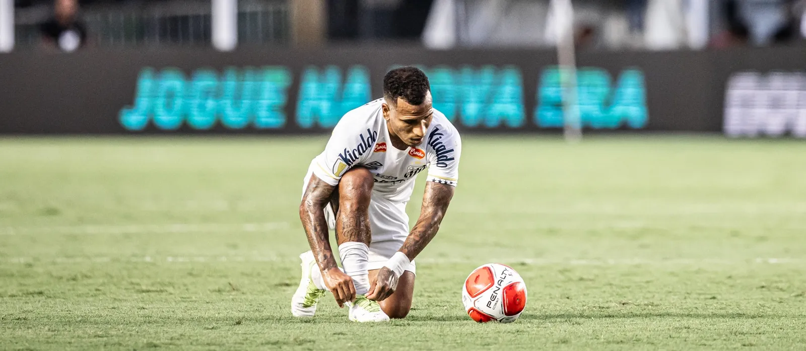 Por semifinal do Paulista, Santos ter&aacute; que superar o truculento estilo de jogo da Portuguesa