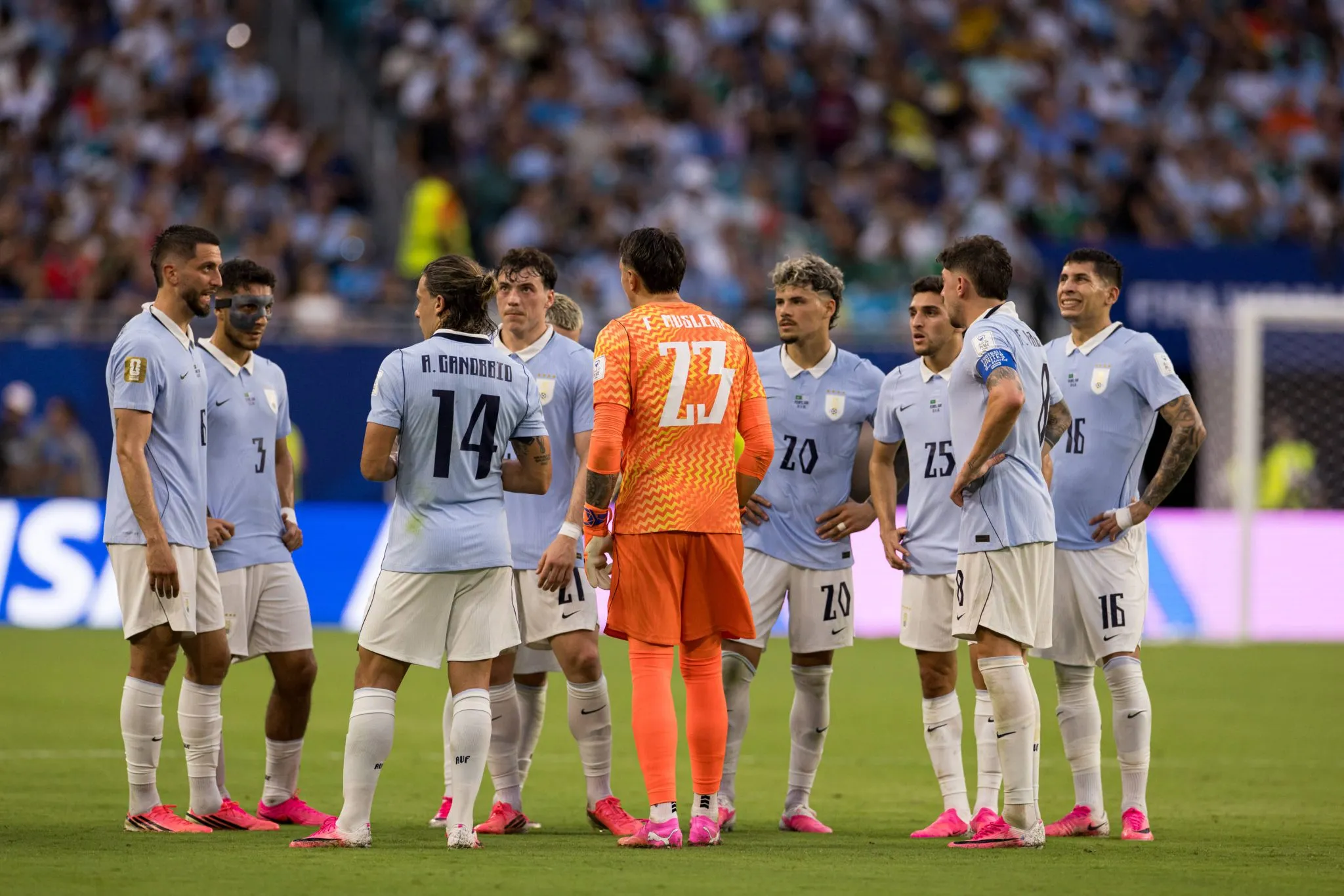Sele&ccedil;&atilde;o do Uruguai em partida de estreia na Copa do Mundo (Foto: IMAGO / Enzo Santos Barreiro)