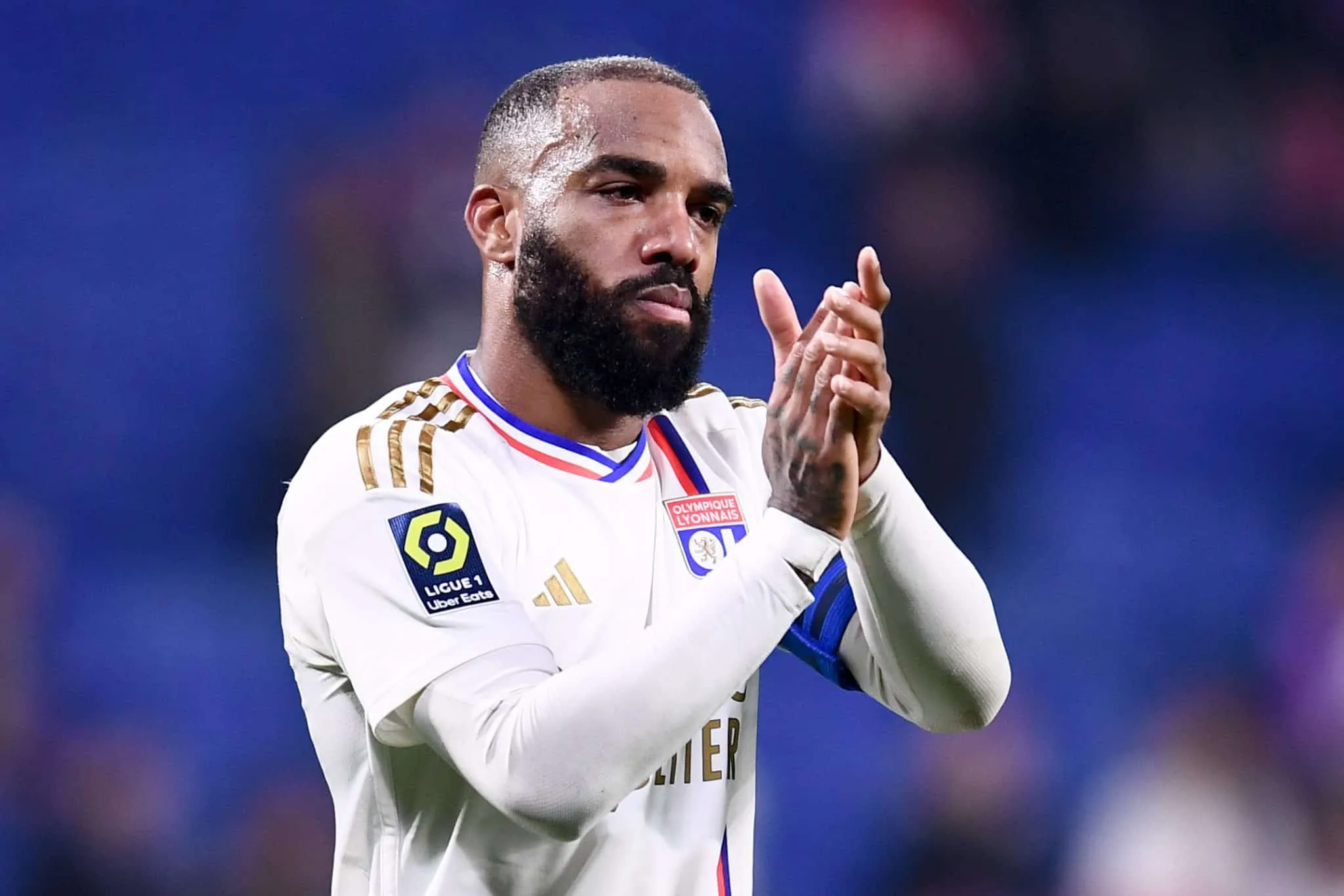 Lyon faz sua primeira final na fuga contra um antes impens&aacute;vel rebaixamento na Ligue 1