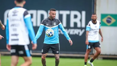 Gr&ecirc;mio planeja estreia de Luan, mas quer ver camisa 7 em a&ccedil;&atilde;o&nbsp;antes&nbsp;disso