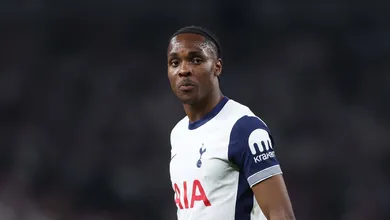 &lsquo;&Eacute; uma decep&ccedil;&atilde;o. D&oacute;i de verdade&rsquo;: Escanteado no Tottenham desabafa, mas revela aprendizado
