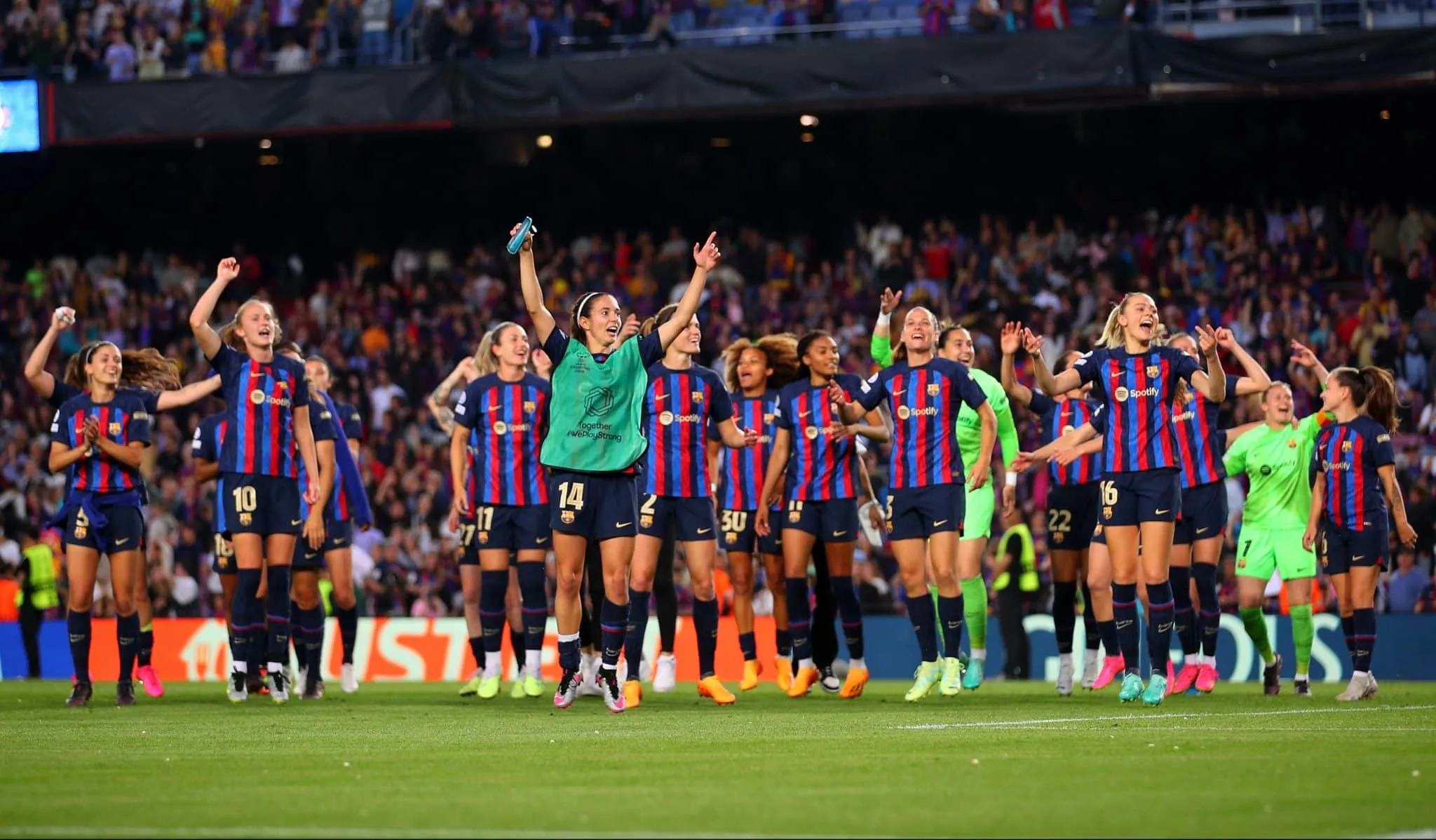 O Bar&ccedil;a passa pelo Chelsea e vai disputar sua quarta final da Champions Feminina nas &uacute;ltimas cinco edi&ccedil;&otilde;es