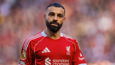Michael Owen: &lsquo;Ele &eacute; o substituto perfeito para Salah no Liverpool. Seria empolgante&rsquo;