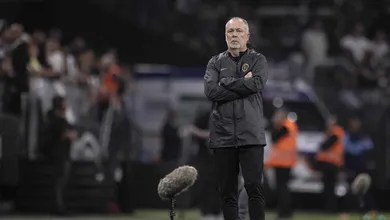 Como esfriar o caldeir&atilde;o que &eacute; o Corinthians 2024? Refor&ccedil;os e cautela de Mano Menezes podem ser o caminho