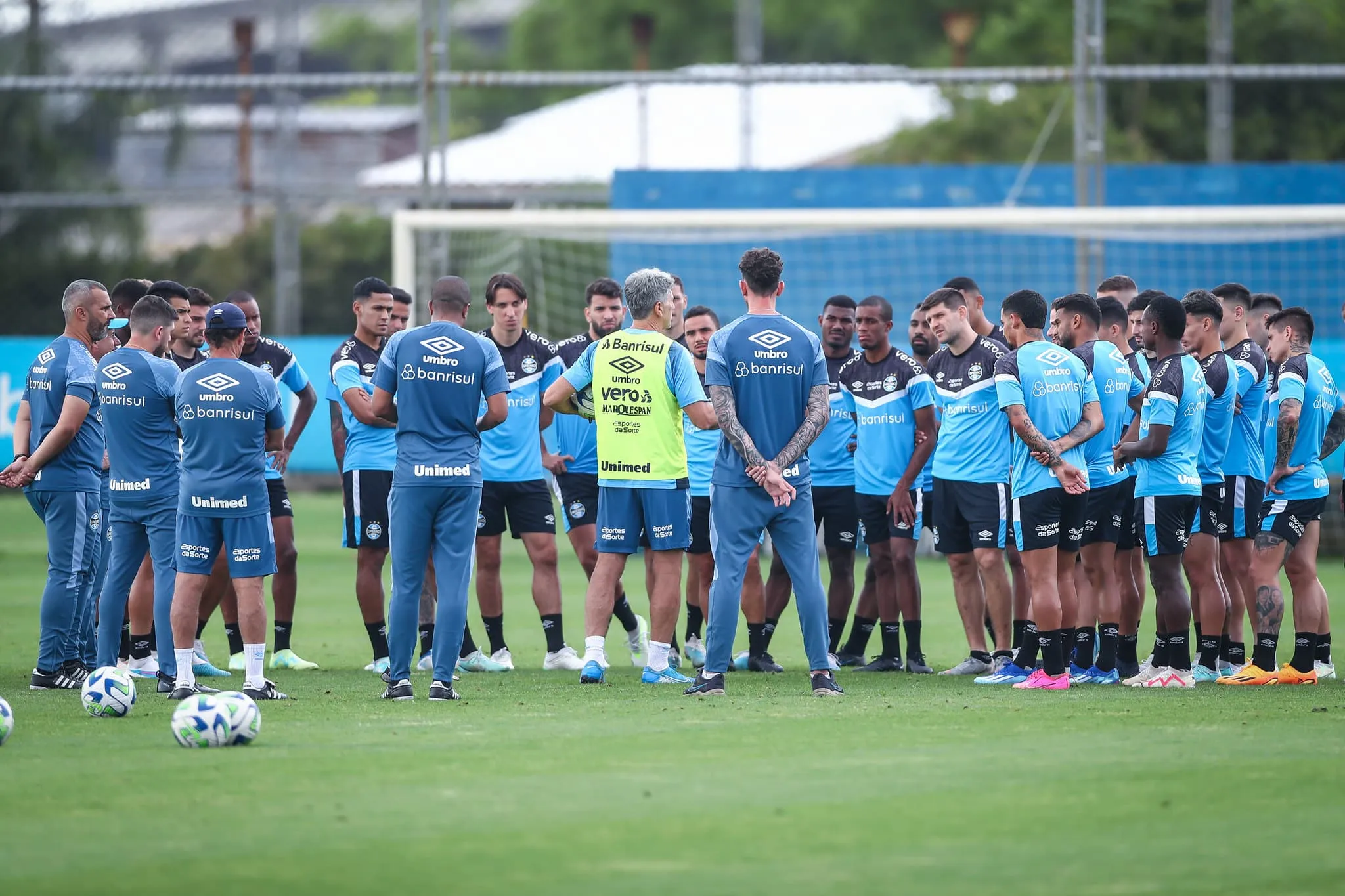 Gr&ecirc;mio encara desafio complicado para n&atilde;o sofrer contra o Coritiba