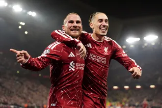 &lsquo;&Eacute; uma das mudan&ccedil;as&rsquo;: Mac Allister compara Slot com Iraola ap&oacute;s vit&oacute;ria sofrida do Liverpool