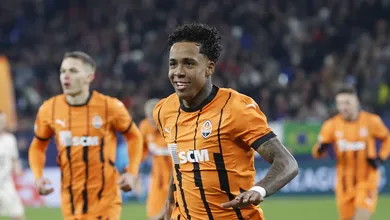 Gol de joia ex-Palmeiras no Bayern de Munique faz torcida cobrar Abel: &lsquo;Vendeu cedo&rsquo;