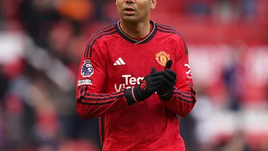Casemiro n&atilde;o entra em lista de dispensa do United; ainda h&aacute; chance de voltar ao Brasil?
