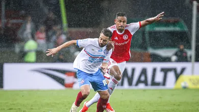 Vers&aacute;til, Fernando teve grande atua&ccedil;&atilde;o coroada com o primeiro gol pelo Internacional