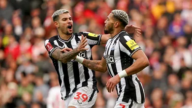 Joelinton revela vontade de Bruno Guimar&atilde;es ap&oacute;s rumores de transfer&ecirc;ncia no Newcastle