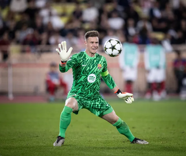 Ter Stegen em a&ccedil;&atilde;o pelo Barcelona