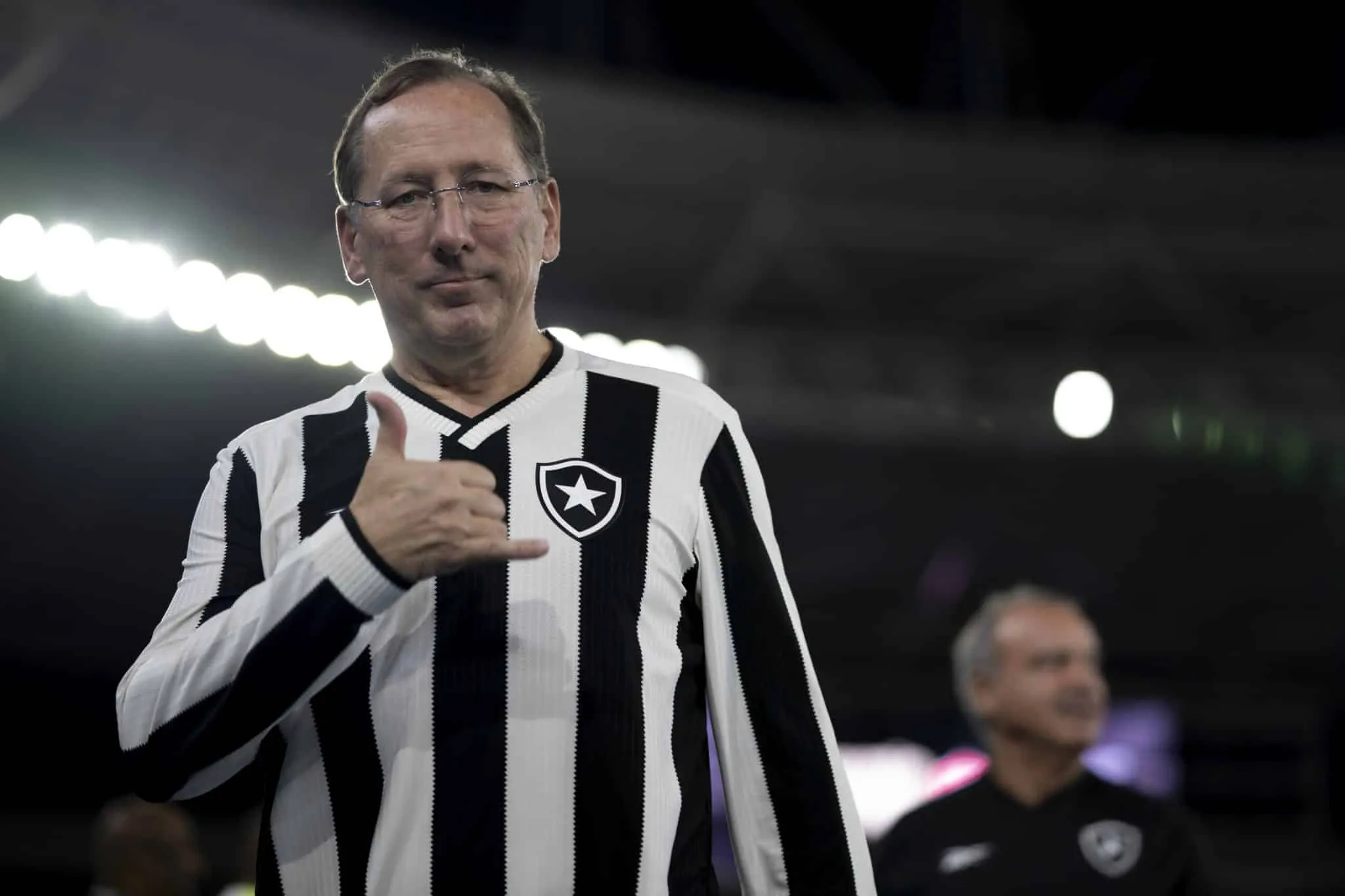 Por que o Botafogo n&atilde;o tem pressa por contrata&ccedil;&otilde;es no mercado de transfer&ecirc;ncias?