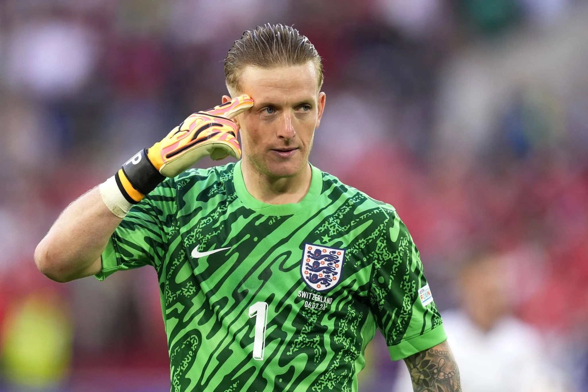 Como uma garrafa de &aacute;gua foi decisiva para a classifica&ccedil;&atilde;o da Inglaterra