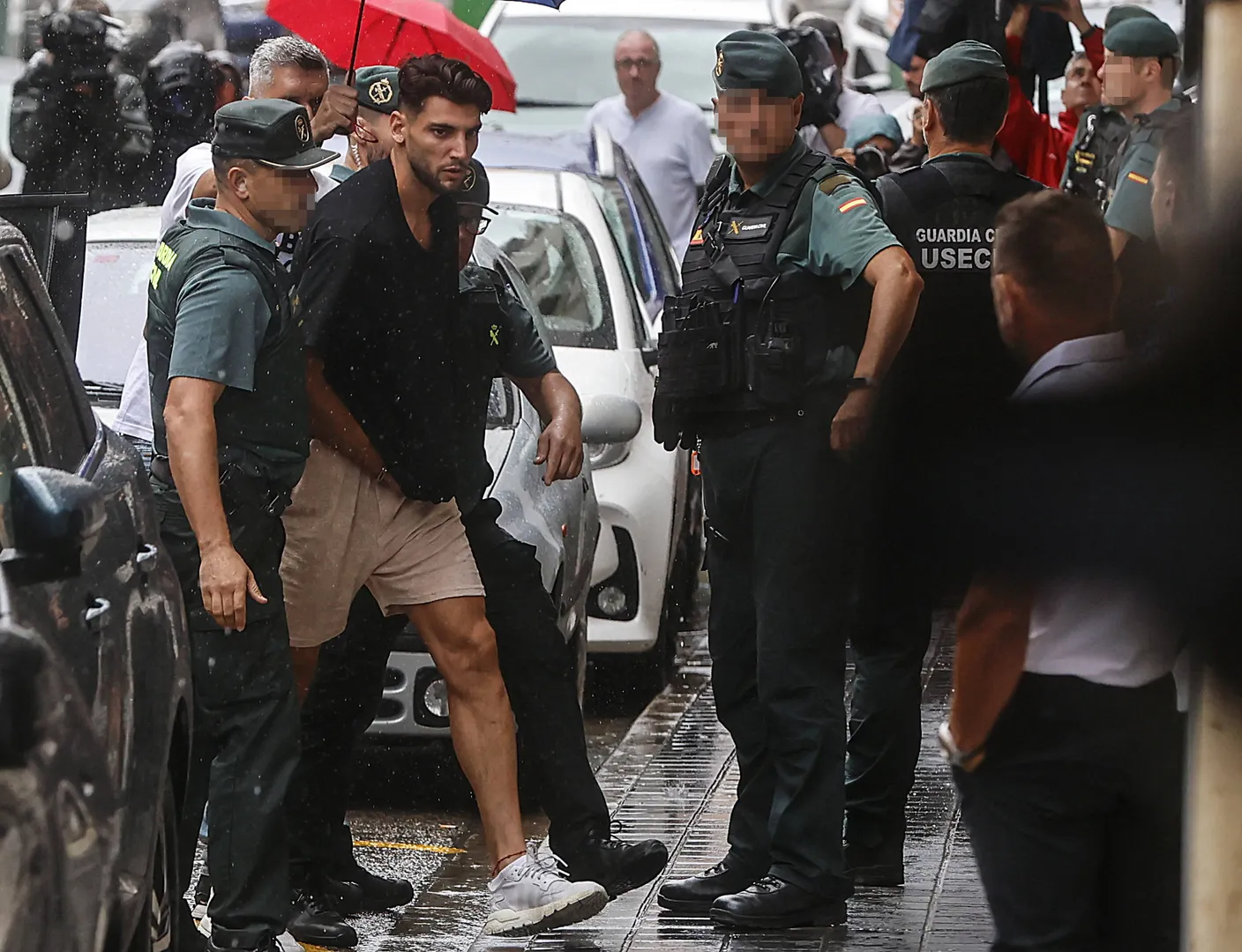 Rafa Mir foi conduzido sob a acusa&ccedil;&atilde;o de agress&atilde;o sexual. Foto: Imago