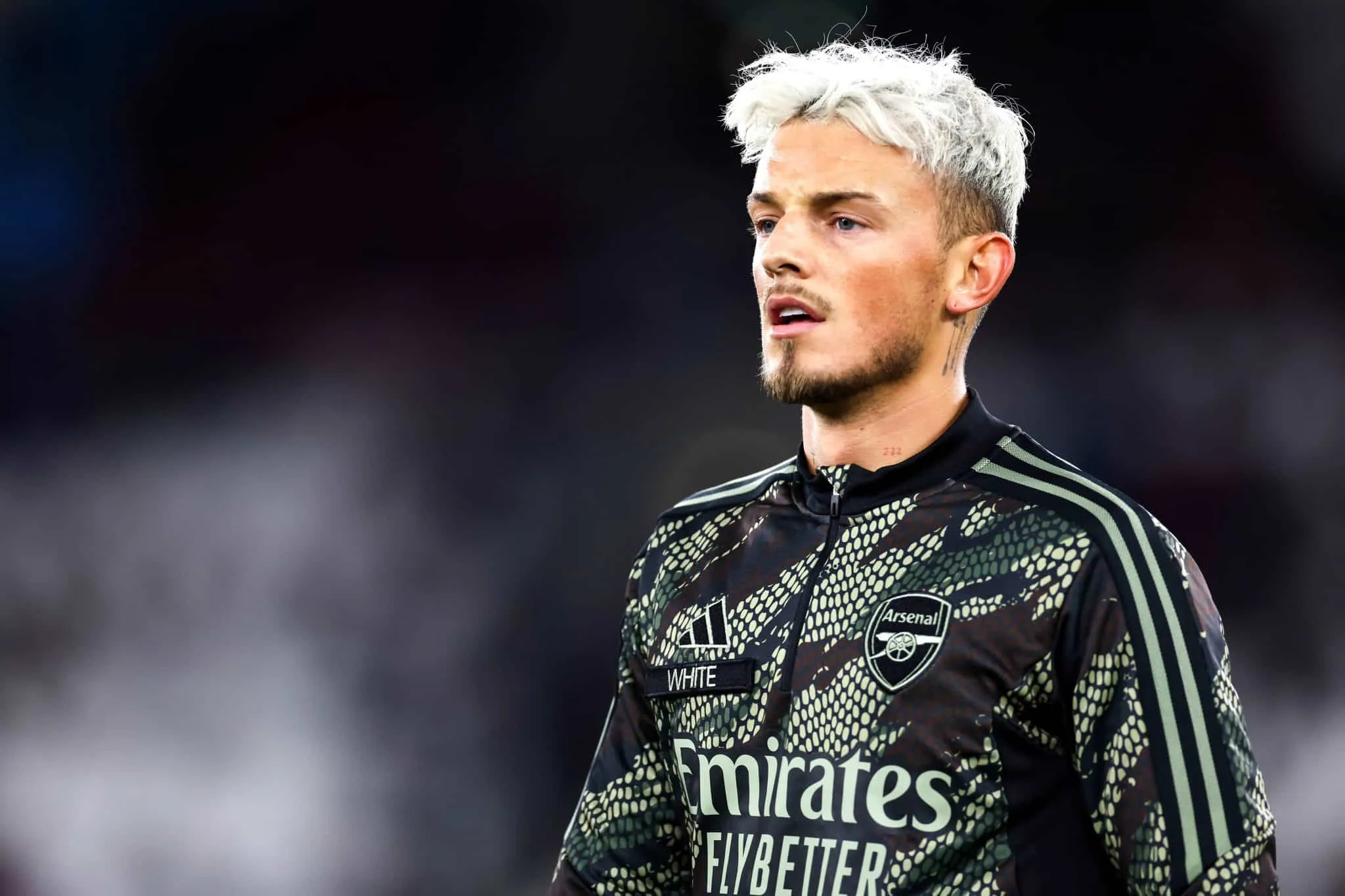&lsquo;Vou para casa e n&atilde;o penso em futebol&rsquo;: destaque da defesa do Arsenal, Ben White mostrou um lado que muitos n&atilde;o conheciam