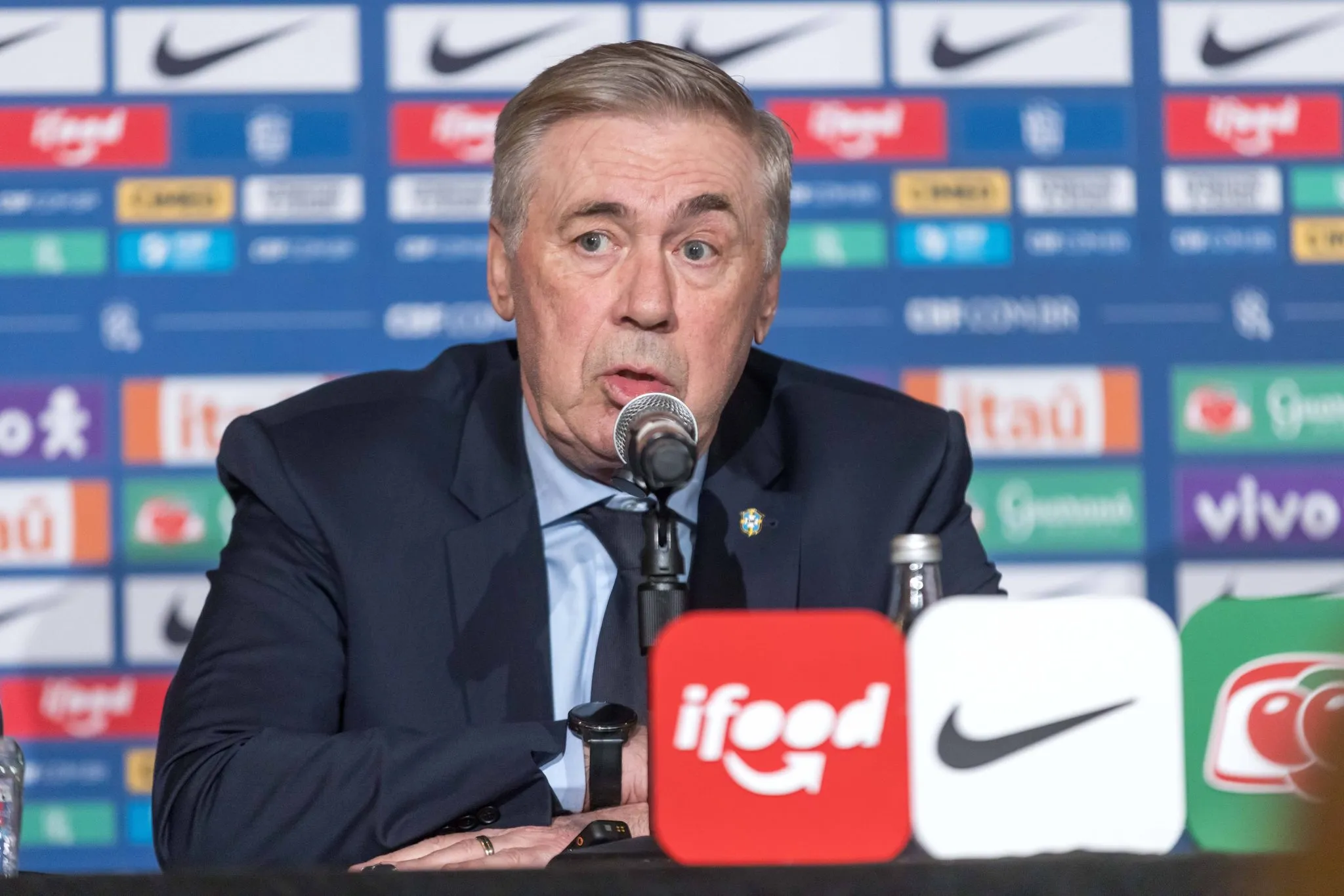 Carlo Ancelotti em entrevista coletiva da sele&ccedil;&atilde;o brasileira 
