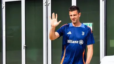 Arthur Melo e mais sete: Thiago Motta faz a limpa na Juventus com pacot&atilde;o de dispensa