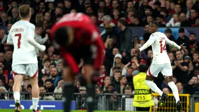 Galatasaray vira em Old Trafford e afunda Manchester United na lanterna de grupo da Champions