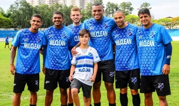O Taubat&eacute; ofereceu um dia inesquec&iacute;vel a um jovem torcedor que sente a paix&atilde;o pelo futebol do interior
