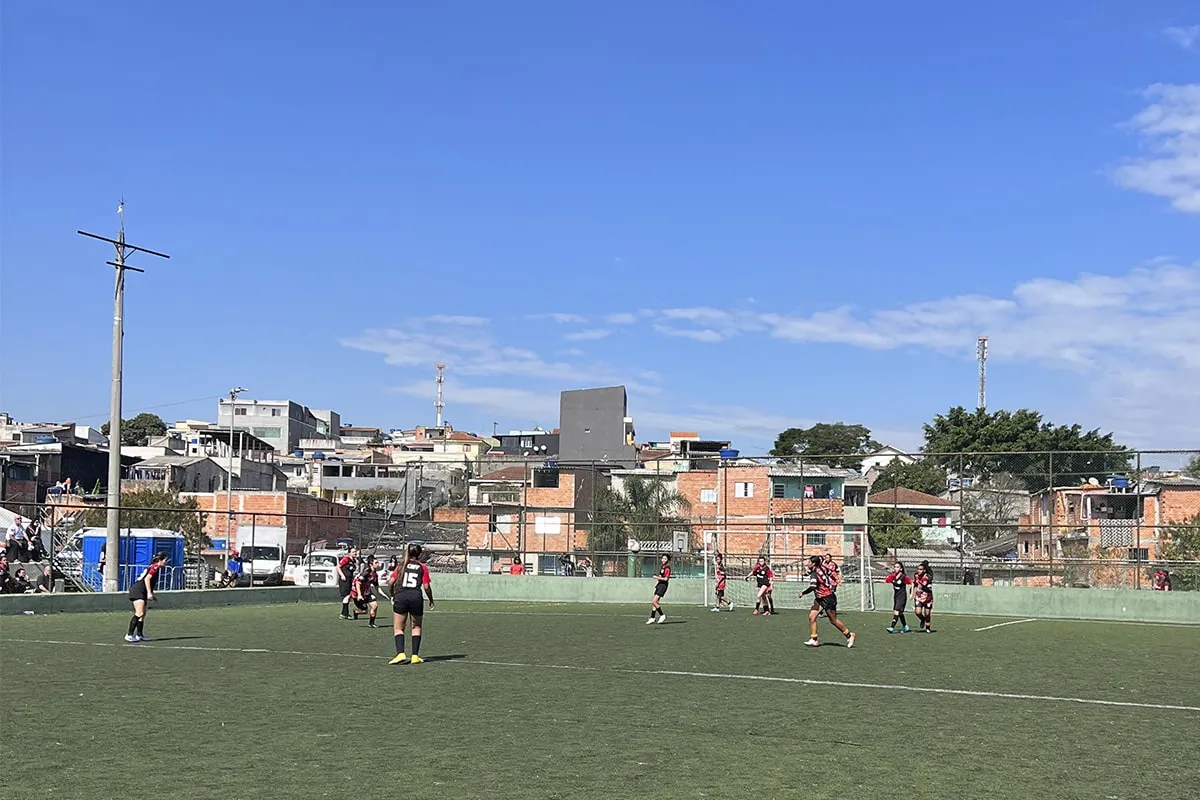 Maior festival de futebol feminino de v&aacute;rzea do mundo teve mais de 80 times