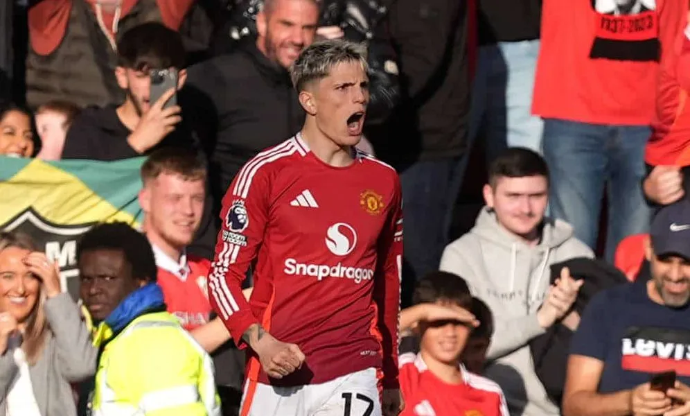United supera at&eacute; erro m&eacute;dico para virar contra o Brentford e voltar a vencer