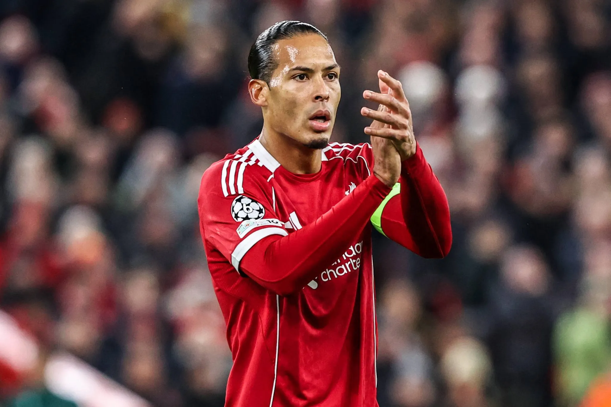 Liverpool de olho em defensor do Real Madrid com cl&aacute;usula de rescis&atilde;o de R$ 930 milh&otilde;es