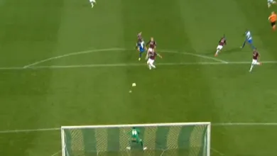 O gol fantasma mais absurdo que voc&ecirc; ver&aacute; por um bom tempo veio do Belg&atilde;o