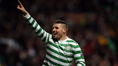 Neil Lennon comemora perman&ecirc;ncia de Hooper