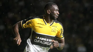 Bolasie agita mercado brasileiro e cinco times da S&eacute;rie A disputam contrata&ccedil;&atilde;o