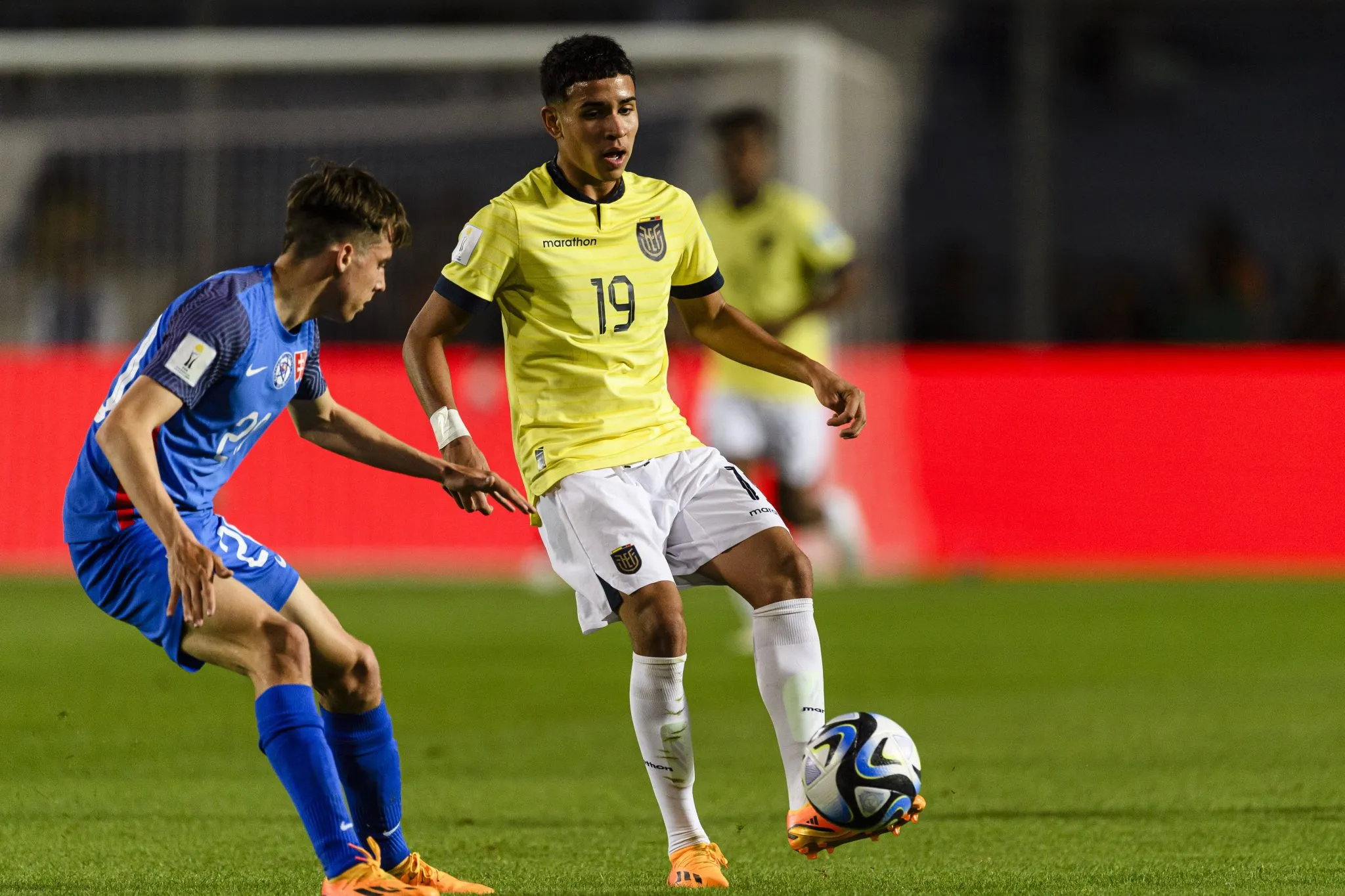 Kendry P&aacute;ez em jogo do Equador no Mundial Sub-20
