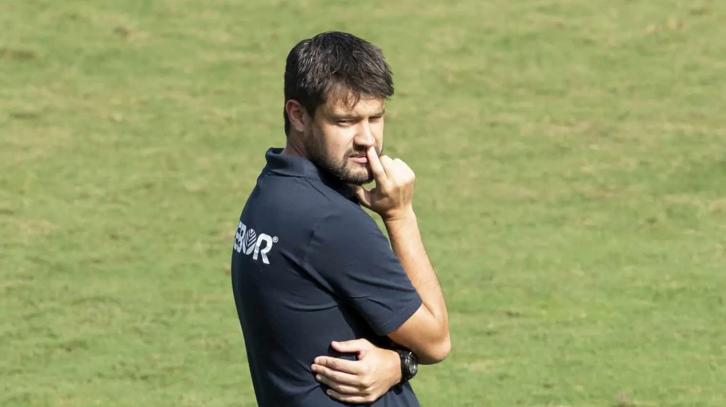 Quem &eacute; o auxiliar t&eacute;cnico brasileiro que trocou o Atl&eacute;tico-MG pelo Liverpool