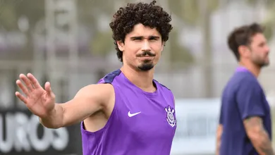 Les&atilde;o de Andr&eacute; Ramalho aconteceu em trabalho extra que fez no Corinthians