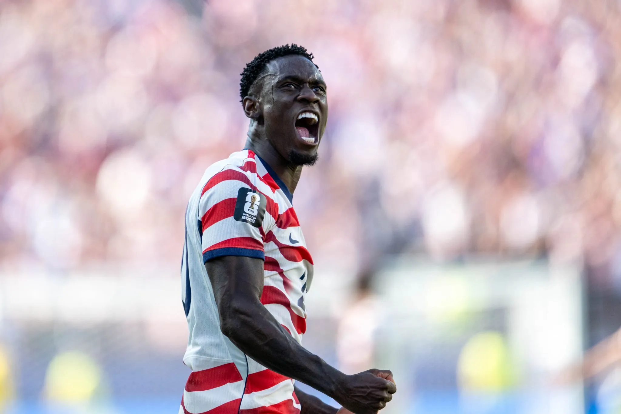 Estados Unidos 2 x 0 B&oacute;snia: Balogun marca, &eacute; expulso e vira personagem da classifica&ccedil;&atilde;o dominante