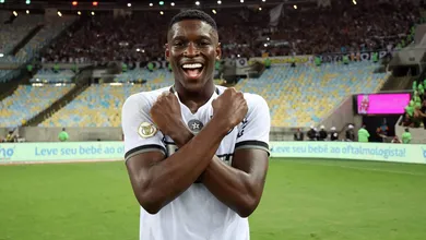&lsquo;Esnobando&rsquo; o Estadual, Botafogo alcan&ccedil;a os 100 gols no ano pela 11&ordf; vez no s&eacute;culo