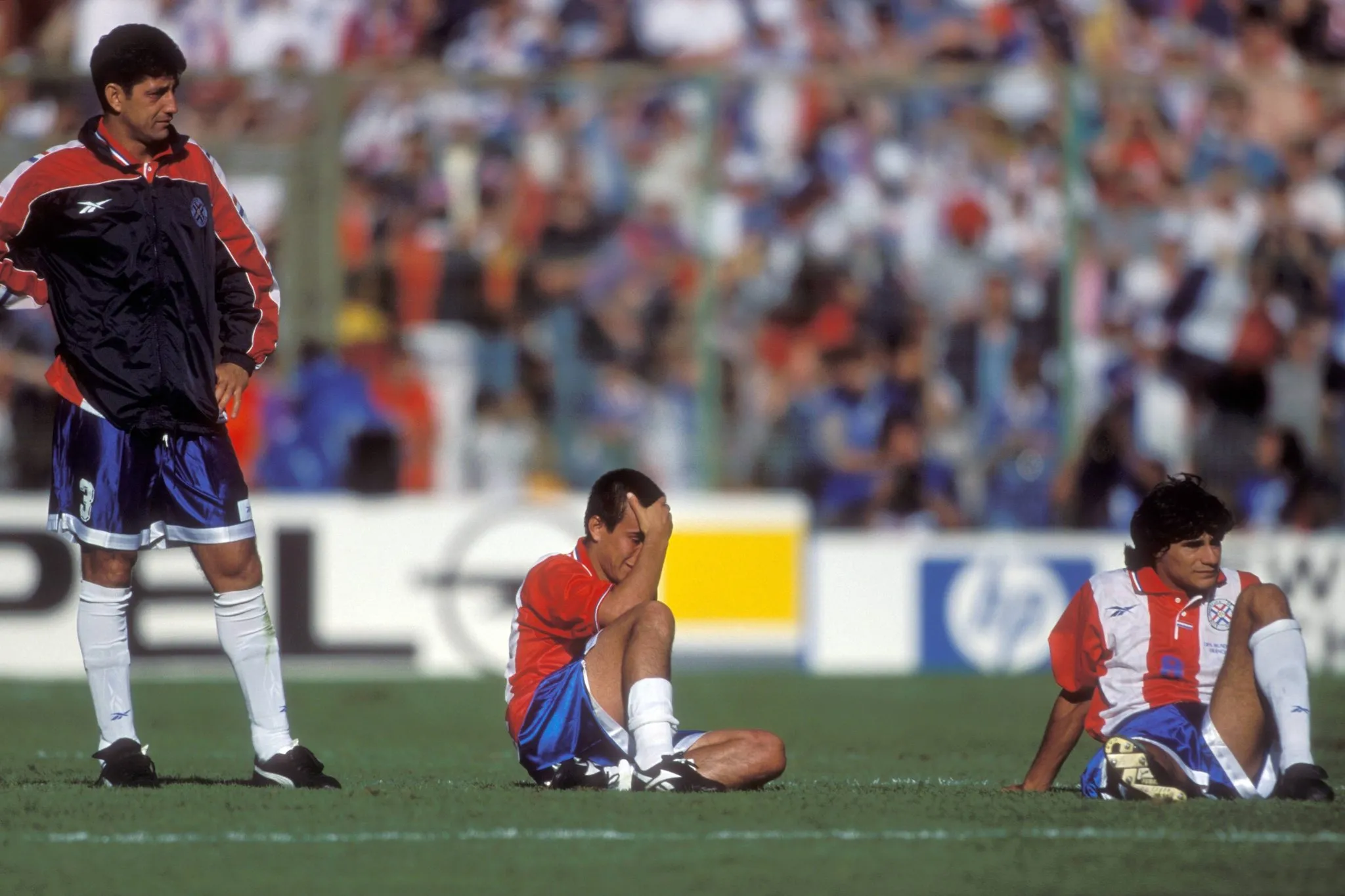 Paraguaios lamentam elimina&ccedil;&atilde;o na Copa do Mundo de 1998