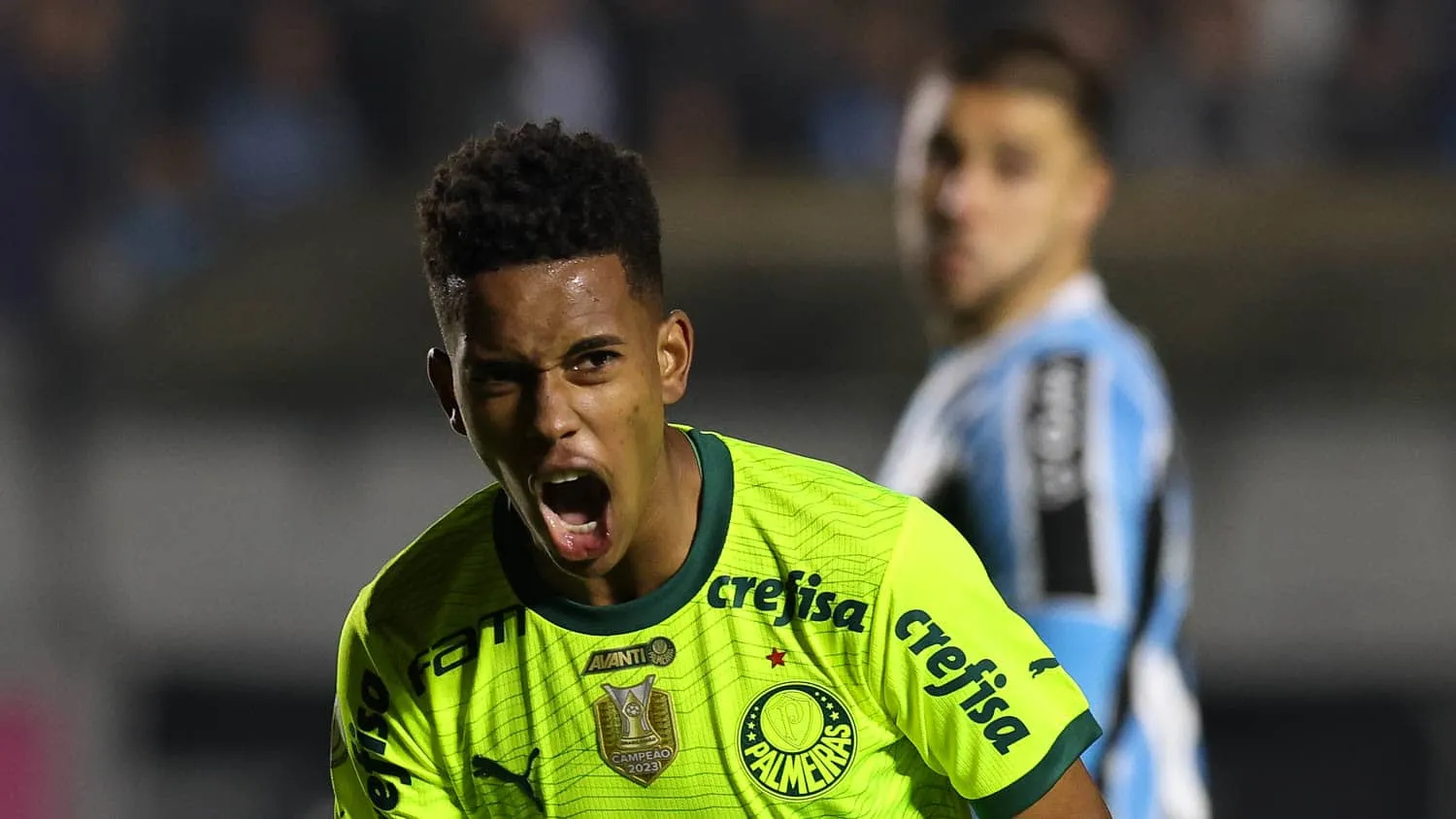 Magia: qual &eacute; o limite para Est&ecirc;v&atilde;o, e o que h&aacute; por tr&aacute;s da escolha pelo Chelsea?