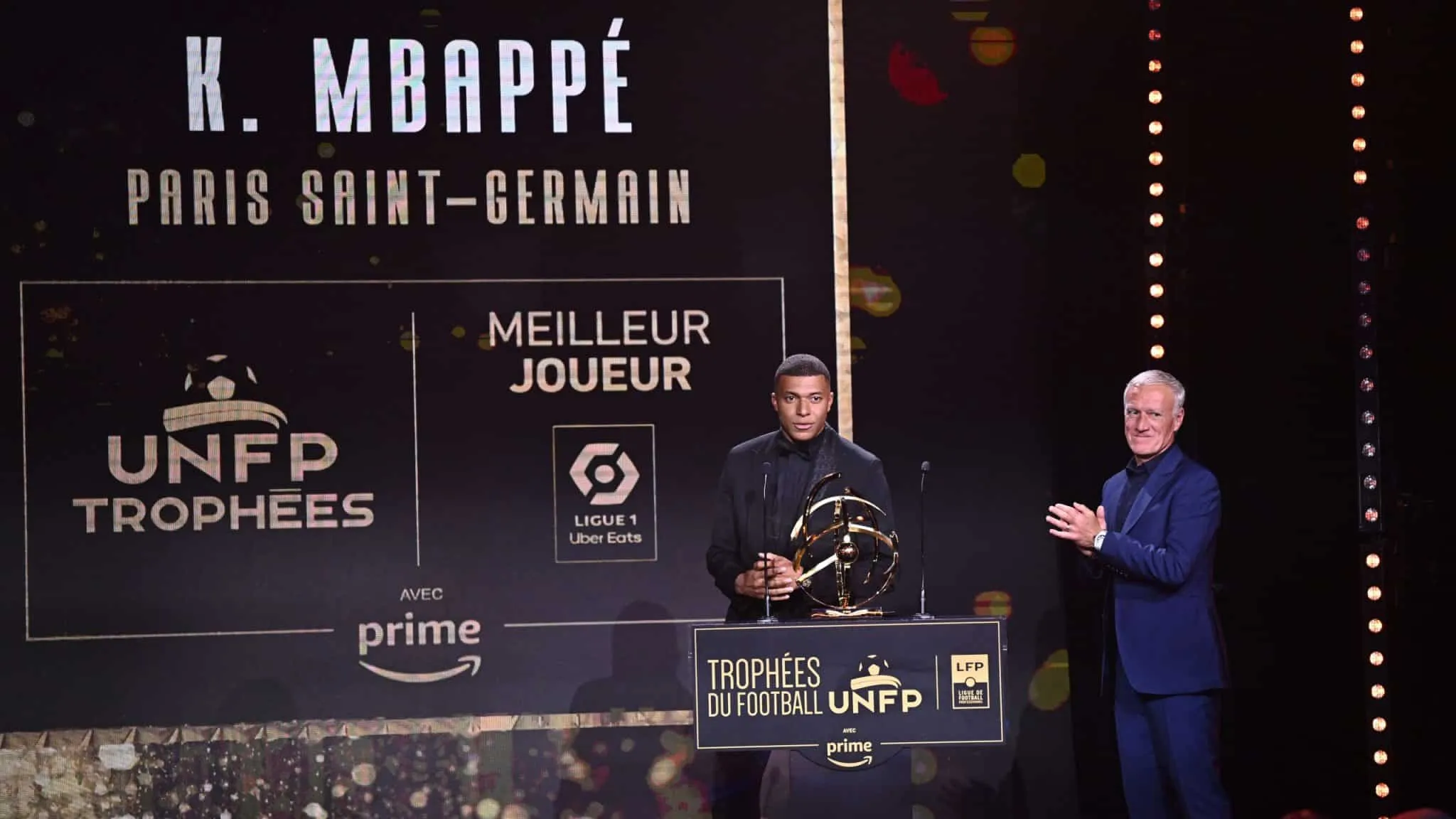 Mbapp&eacute; n&atilde;o abre espa&ccedil;o para novela no PSG: &ldquo;Estarei aqui no pr&oacute;ximo ano, estou muito feliz&rdquo;