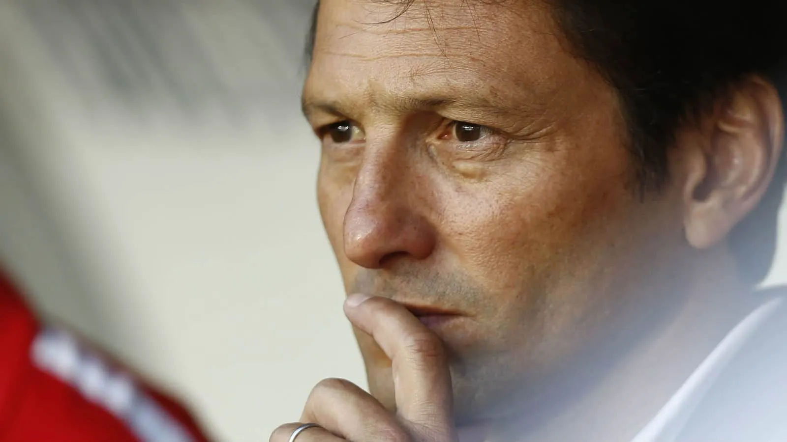 Leonardo, diretor do PSG: &ldquo;Todos os clubes hoje precisam vender para poder comprar&rdquo;