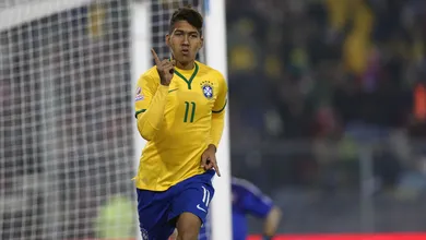 Roberto Firmino tem potencial para substituir Sterling e tornar o Liverpool at&eacute; melhor