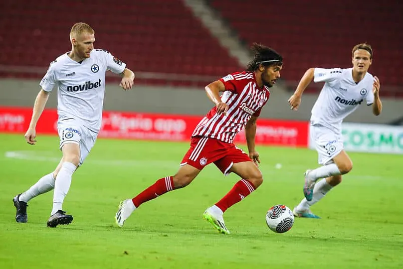 Gustavo Scarpa n&atilde;o deu certo no Nottingham Forest e no Olympiacos e deve voltar ao futebol brasileiro em 2024