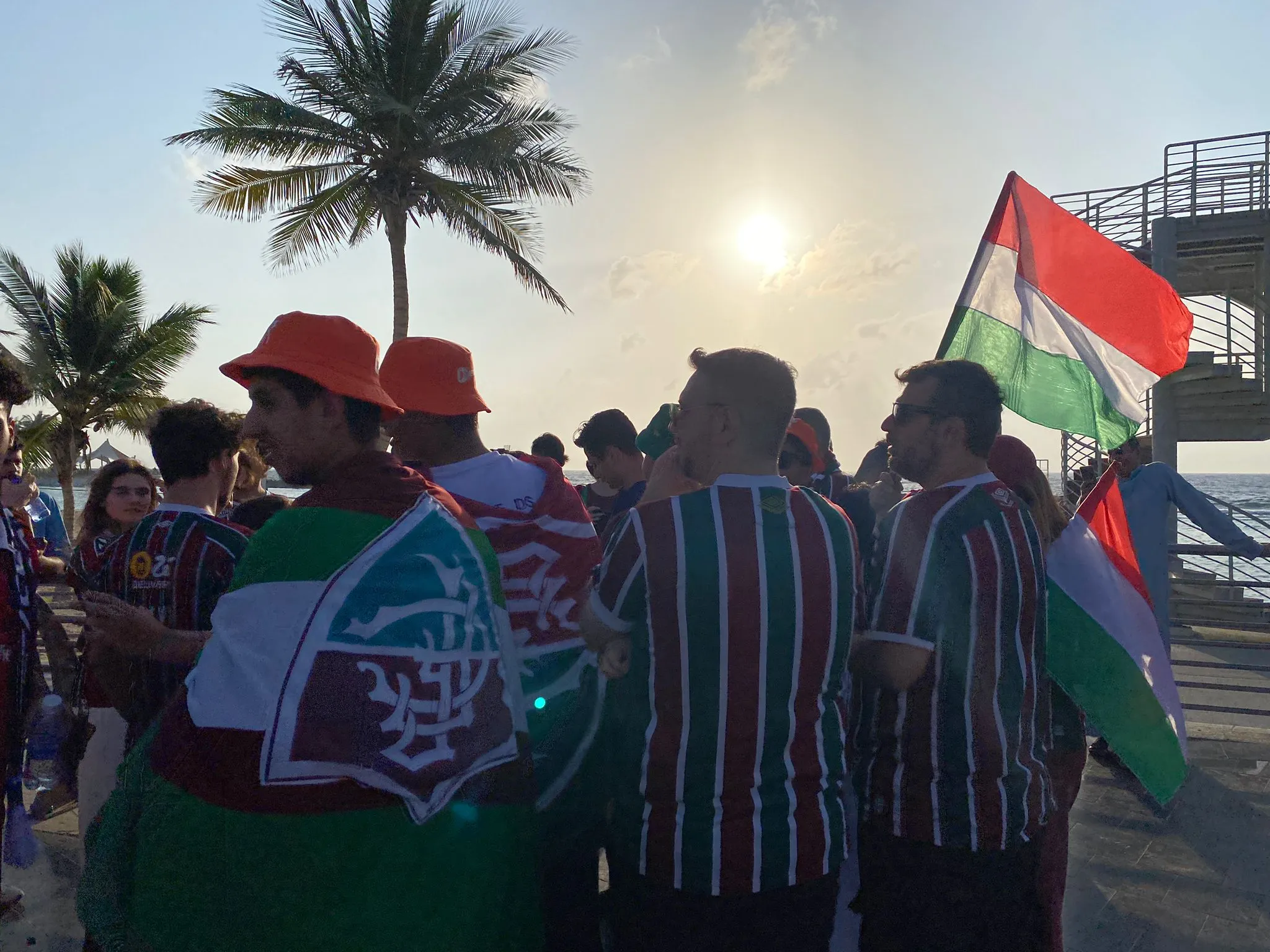 Cinco pa&iacute;ses em poucos dias: a loucura de um torcedor para ver o Fluminense no Mundial