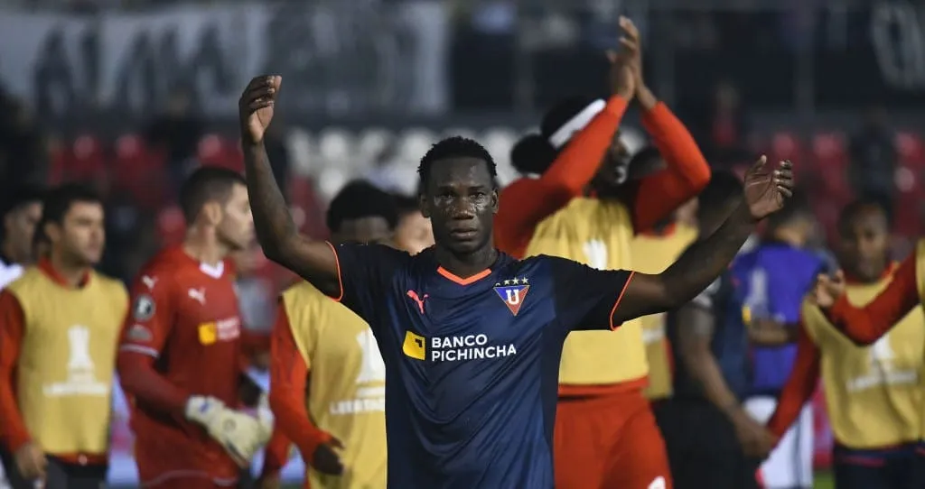 A LDU supera o Olimpia e j&aacute; cumpre a melhor campanha na Libertadores desde o t&iacute;tulo de 2008