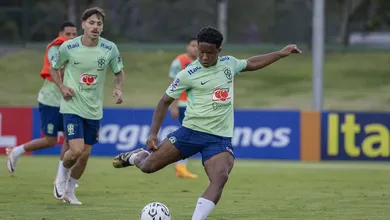 Endrick d&aacute; (mais uma) amostra de que entende o seu tamanho, agora pela sele&ccedil;&atilde;o sub-23