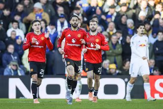 &lsquo;Deveria ter assumido o protagonismo no United, mas voltou a jogar com o freio de m&atilde;o puxado&rsquo;