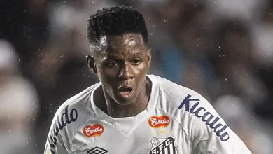Santos precisa dos p&ecirc;naltis para superar a Portuguesa, vai &agrave; semi do Paulista, mas Cazares n&atilde;o pode ser titular nela