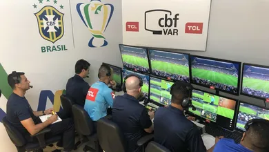 A pausa da Copa Am&eacute;rica tamb&eacute;m ser&aacute; importante para rever a forma como o VAR &eacute; conduzido e tratado no Brasileir&atilde;o