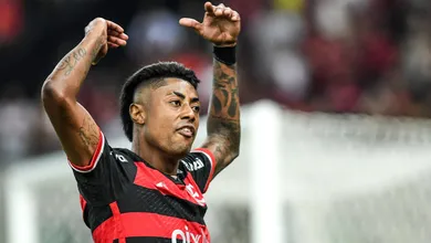 Flamengo x Santos: 98% das apostas em cart&otilde;es eram em Bruno Henrique; relembre partida