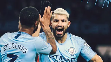 Ag&uuml;ero liderou a vit&oacute;ria folgada do Manchester City contra o Arsenal